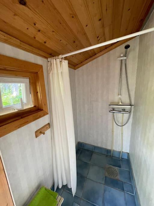 Lägenhet Sjarmerende Omgitt Av Vakker